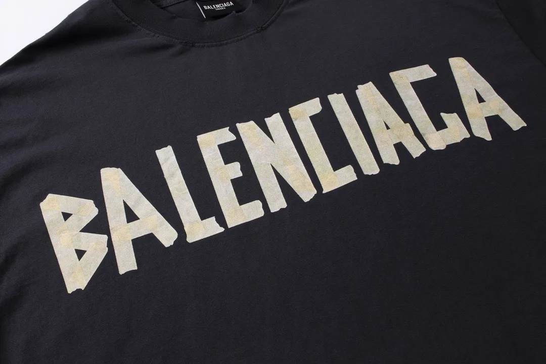 BALENCI*GA Series . 280g * 1 1 . . + . .os Same Style -Color：Cream White Green Blue -SIZE：XS S M L 8602#